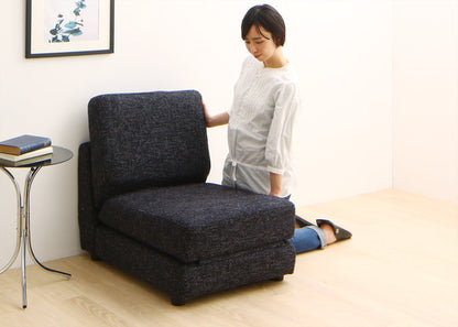 幅を選べる 1台3役コンパクトソファベッド 背もたれを動かす様子